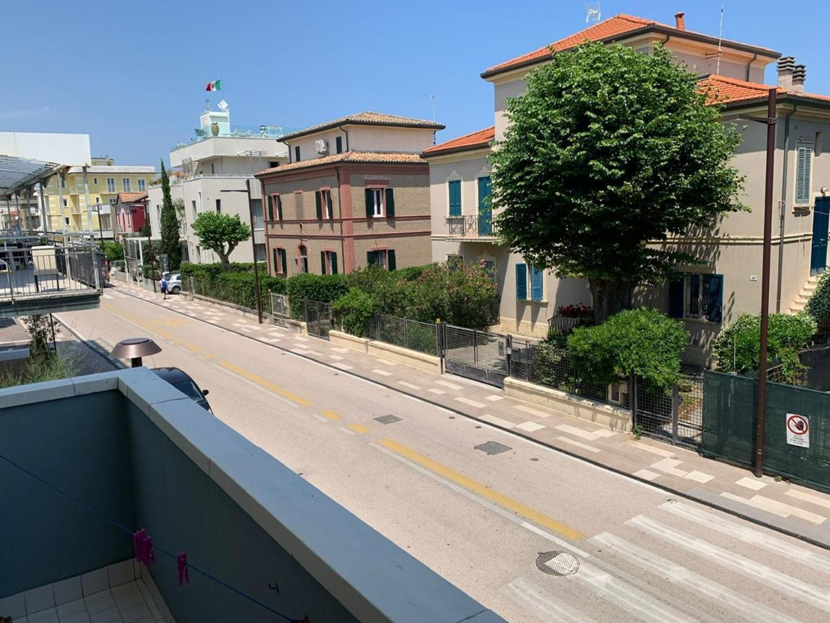 Hotel Estense Rimini Exterior photo